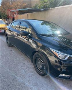 نيسان فيرسا